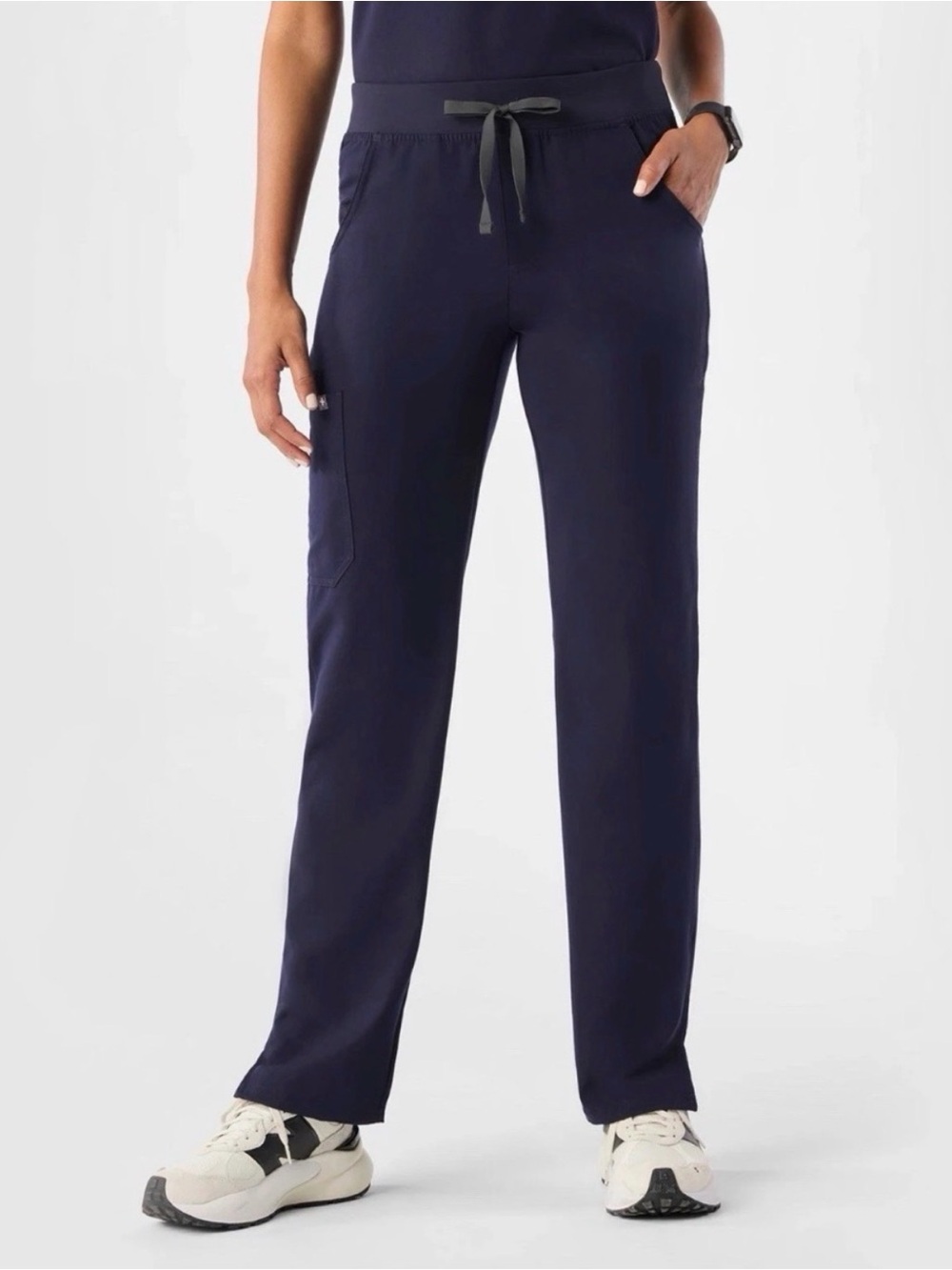 FIGS Women’s Kade Straight-Leg Scrub Pant Navy Blue Small